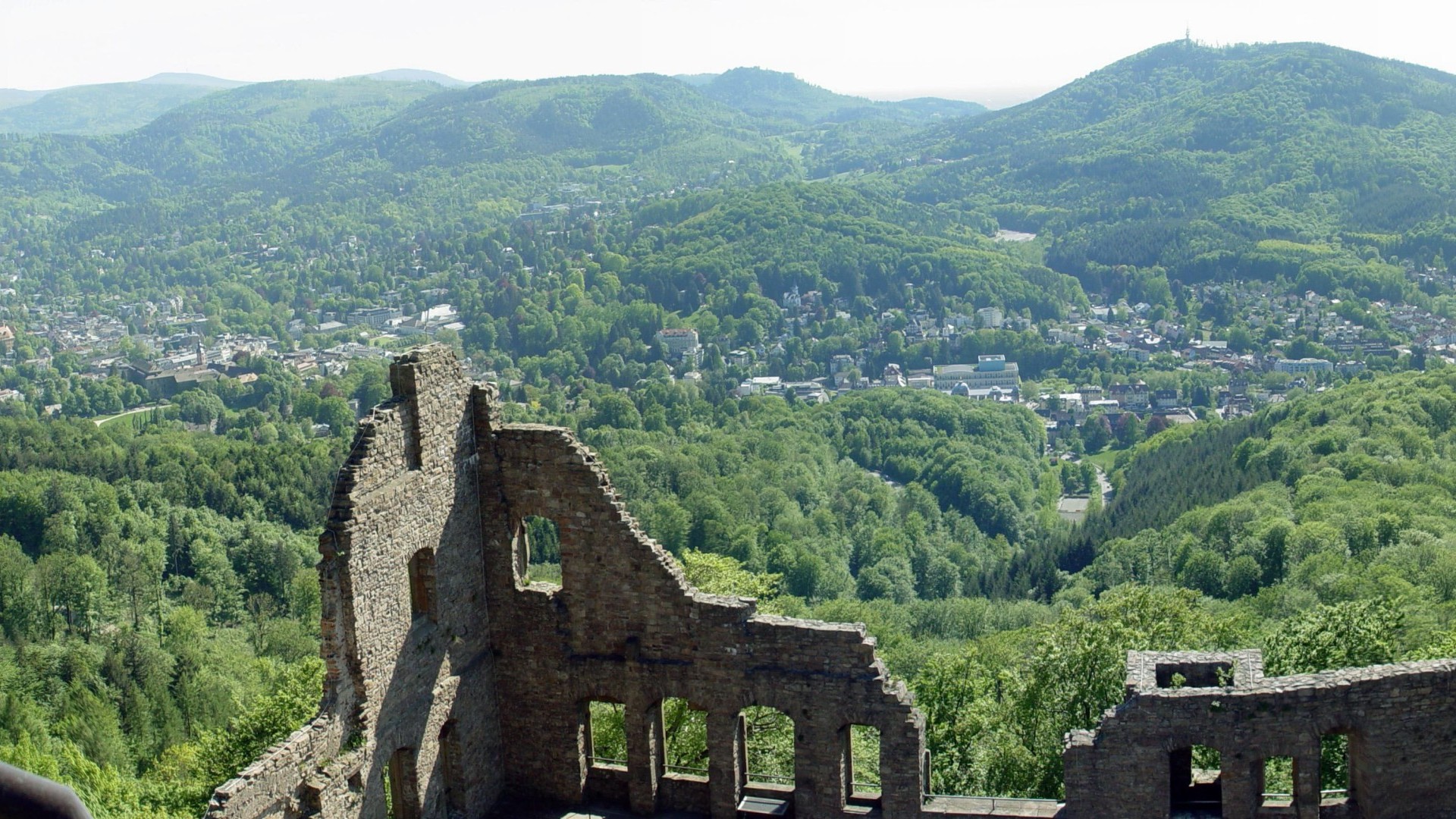 Schloss Hohenbaden Teilpanorama_Baden-Baden_Nord_Ost